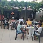 Kamp alanı Mobil-home Pour 5 Pers Avec Terrasse - Api-1-52-372 Salles (Lot-et-Garonne)