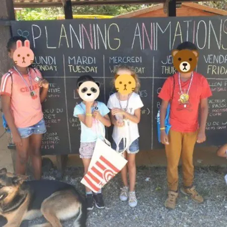 Mobil-home Pour 5 Pers Avec Terrasse - Api-1-52-372 * Salles (Lot-et-Garonne)