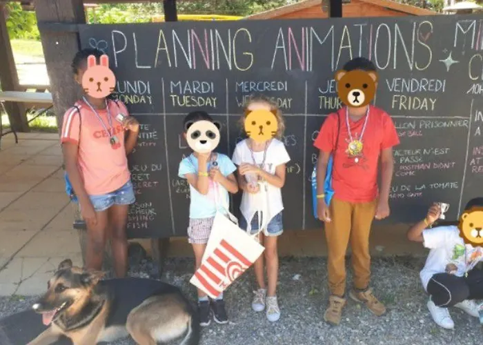 Mobil-home Pour 5 Pers Avec Terrasse - Api-1-52-372 * Salles (Lot-et-Garonne)